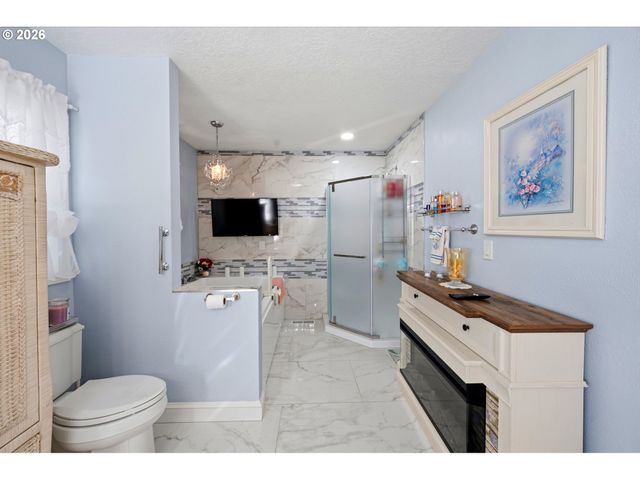 468 PALMER Dr N, Keizer, OR 97303
