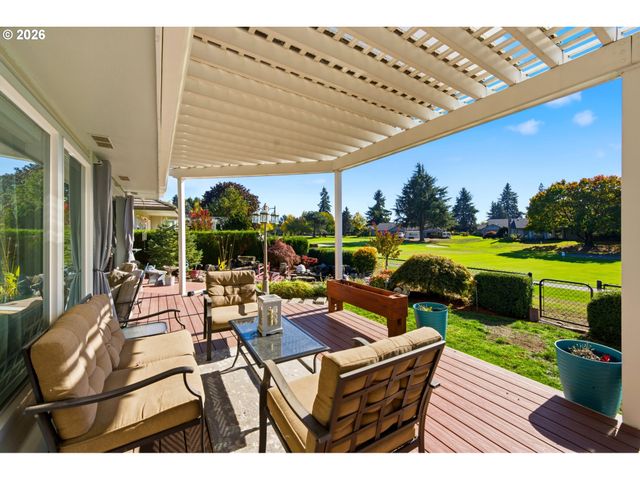 468 PALMER Dr N, Keizer, OR 97303