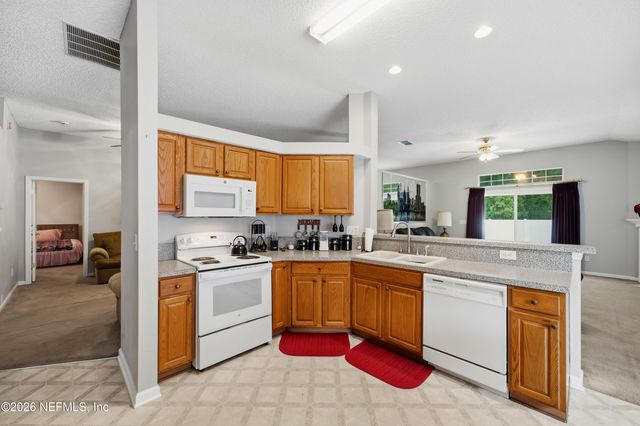 1879 SUNCHASE Court, Jacksonville, FL 32246