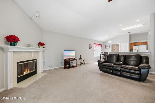 1879 SUNCHASE Court, Jacksonville, FL 32246