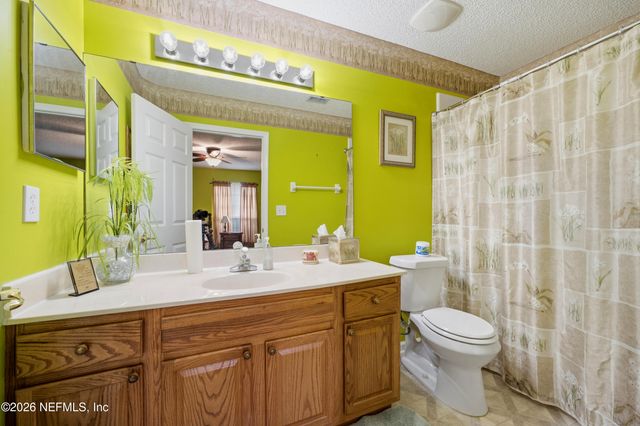 1879 SUNCHASE Court, Jacksonville, FL 32246