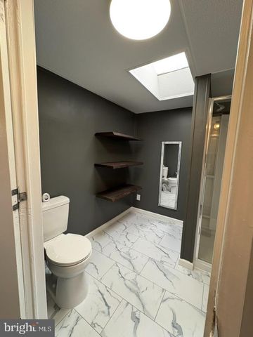 504 CLEVELAND AVENUE EXT, Waynesboro, PA 17268