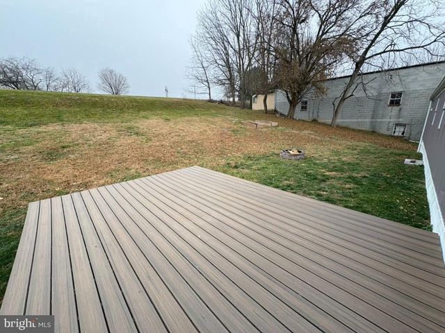 504 CLEVELAND AVENUE EXT, Waynesboro, PA 17268