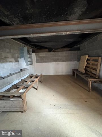 504 CLEVELAND AVENUE EXT, Waynesboro, PA 17268