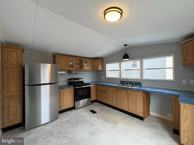 504 CLEVELAND AVENUE EXT, Waynesboro, PA 17268