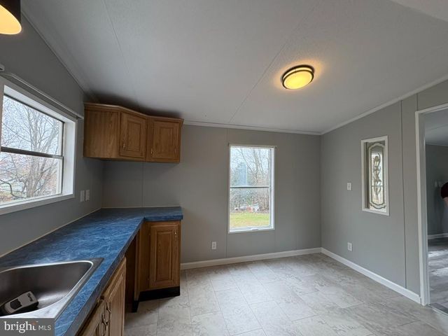 504 CLEVELAND AVENUE EXT, Waynesboro, PA 17268