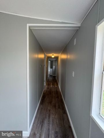 504 CLEVELAND AVENUE EXT, Waynesboro, PA 17268