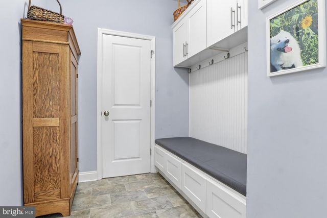 6792 HICKORY RD, Stewartstown, PA 17363