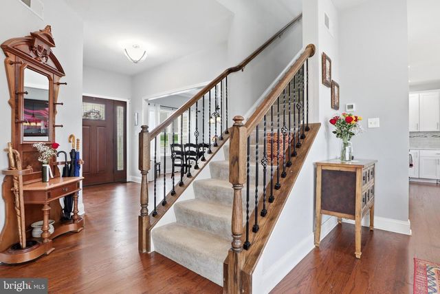 6792 HICKORY RD, Stewartstown, PA 17363