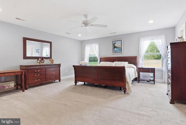 6792 HICKORY RD, Stewartstown, PA 17363