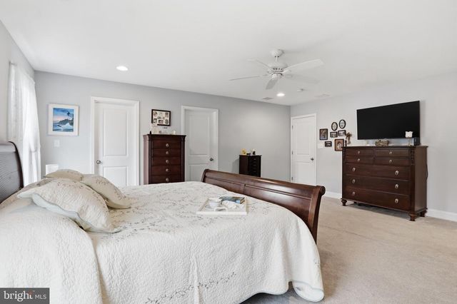 6792 HICKORY RD, Stewartstown, PA 17363