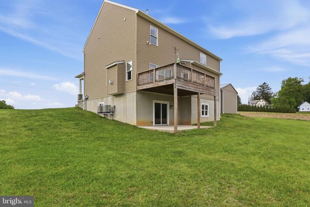 6792 HICKORY RD, Stewartstown, PA 17363