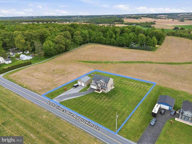 6792 HICKORY RD, Stewartstown, PA 17363