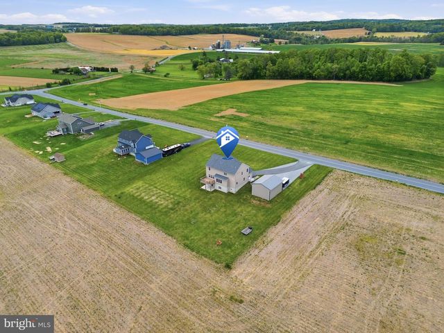 6792 HICKORY RD, Stewartstown, PA 17363