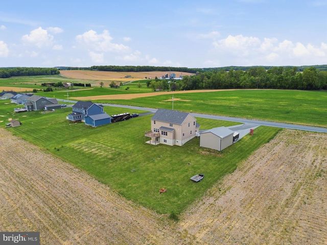 6792 HICKORY RD, Stewartstown, PA 17363