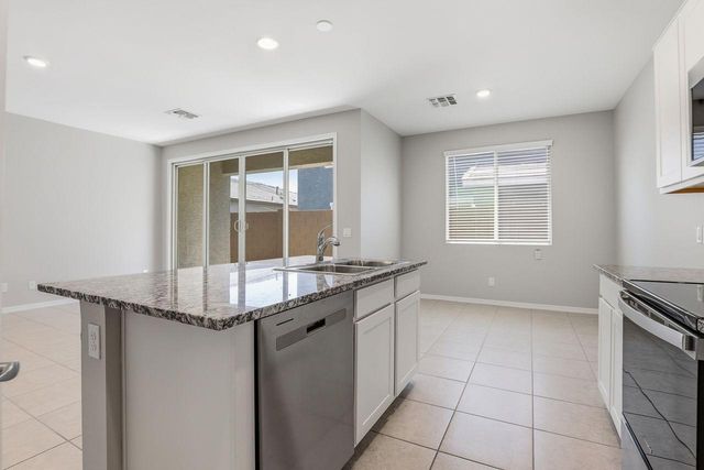 9319 E Sector Drive, Mesa, AZ 85212