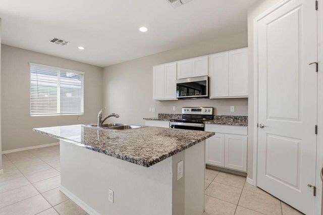 9319 E Sector Drive, Mesa, AZ 85212