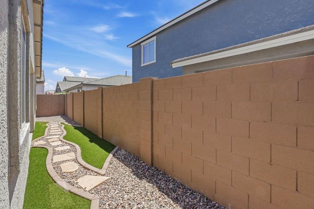 9319 E Sector Drive, Mesa, AZ 85212