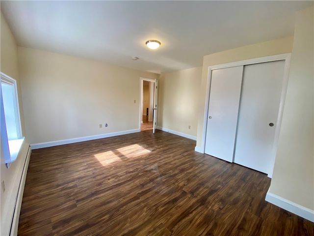 16 Clearview Avenue B, Portsmouth, RI 02871