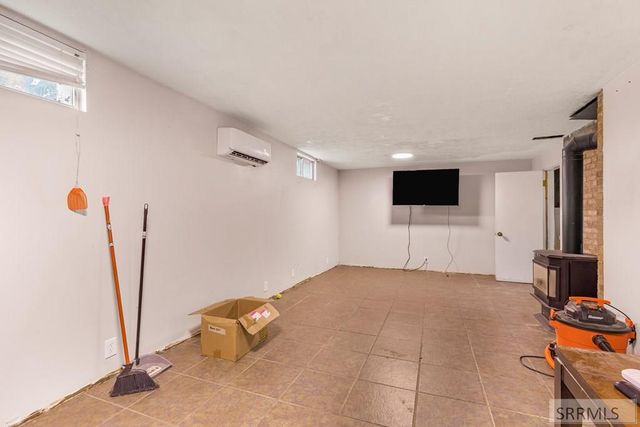 12473 N 5th E, Idaho Falls, ID 83401