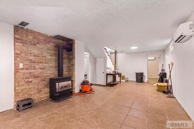 12473 N 5th E, Idaho Falls, ID 83401