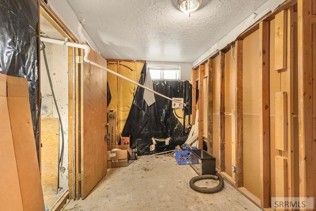 12473 N 5th E, Idaho Falls, ID 83401