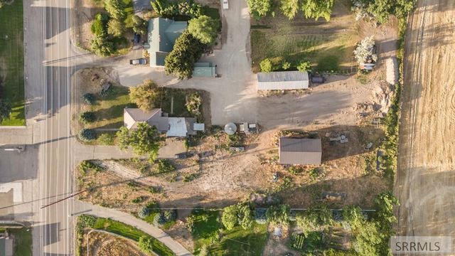 12473 N 5th E, Idaho Falls, ID 83401