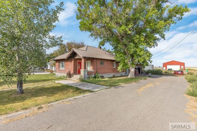 12473 N 5th E, Idaho Falls, ID 83401