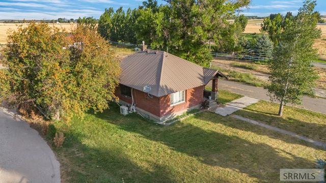 12473 N 5th E, Idaho Falls, ID 83401