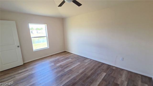9112 Aegean CIR, Lehigh Acres, FL 33936
