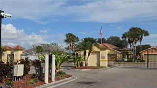 9112 Aegean CIR, Lehigh Acres, FL 33936