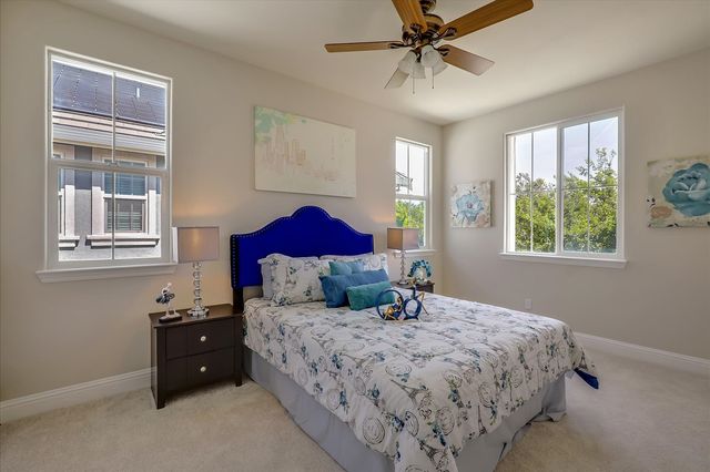 626 W La Canada Ave, Mountain House, CA 95391