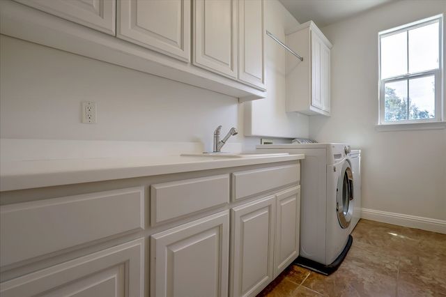 626 W La Canada Ave, Mountain House, CA 95391