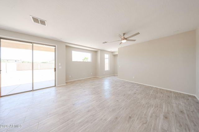 18161 N COOK Drive, Maricopa, AZ 85138