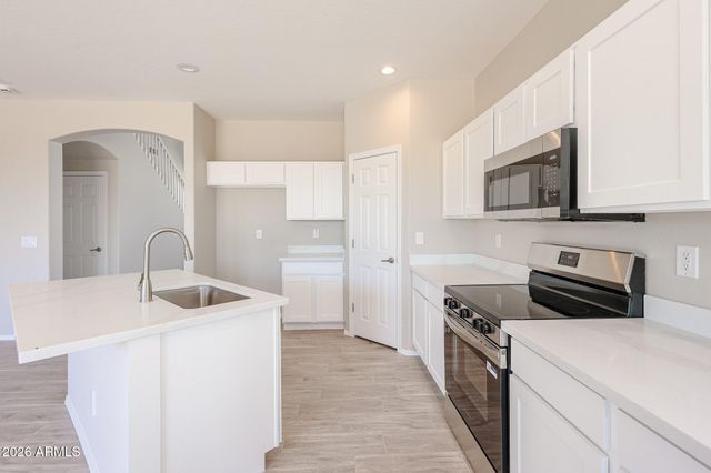 18161 N COOK Drive, Maricopa, AZ 85138