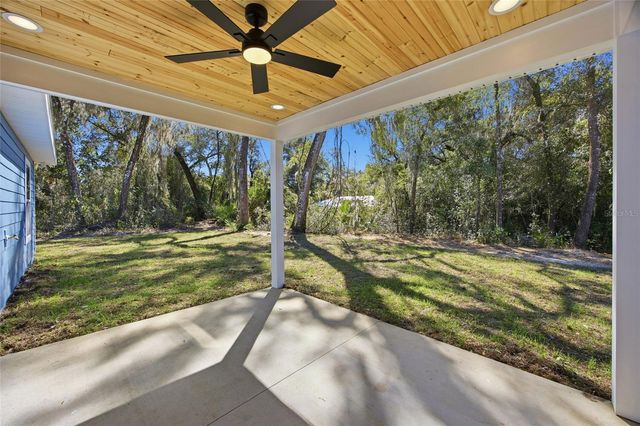 8 SPRING LOOP, Ocala, FL 34472