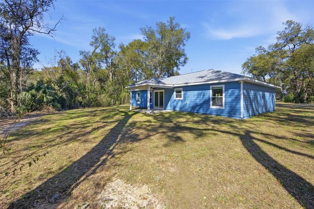 8 SPRING LOOP, Ocala, FL 34472