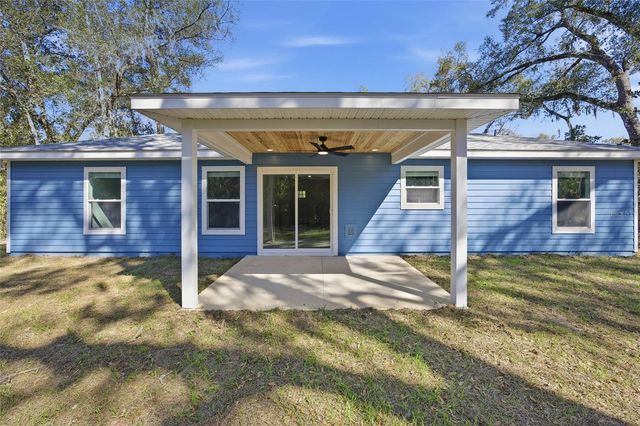 8 SPRING LOOP, Ocala, FL 34472
