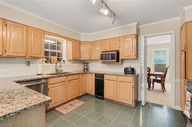 8805 Willowmede Drive, Lewisville, NC 27023