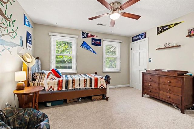 8805 Willowmede Drive, Lewisville, NC 27023
