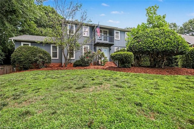 8805 Willowmede Drive, Lewisville, NC 27023