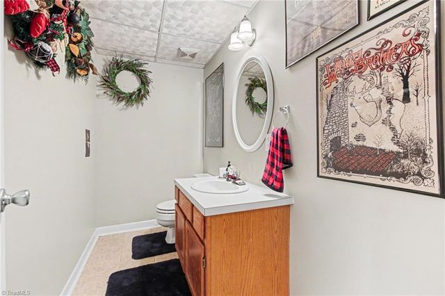 8805 Willowmede Drive, Lewisville, NC 27023