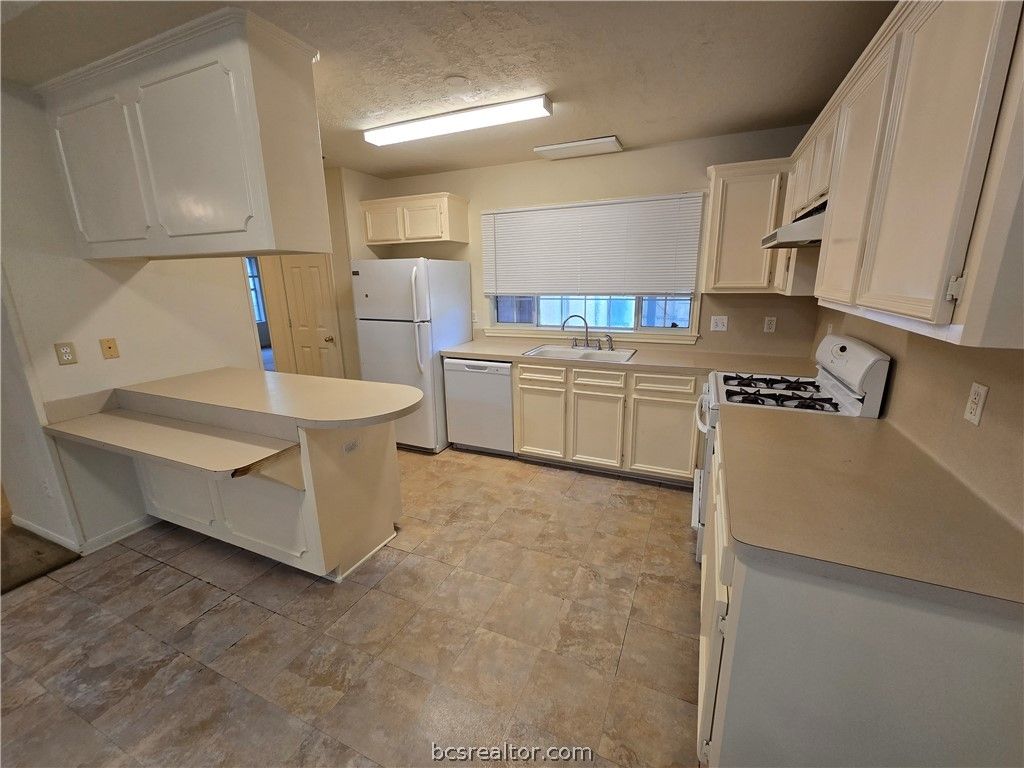 1815 Gettysburg Lane, Bryan, TX 77802 — photo 5