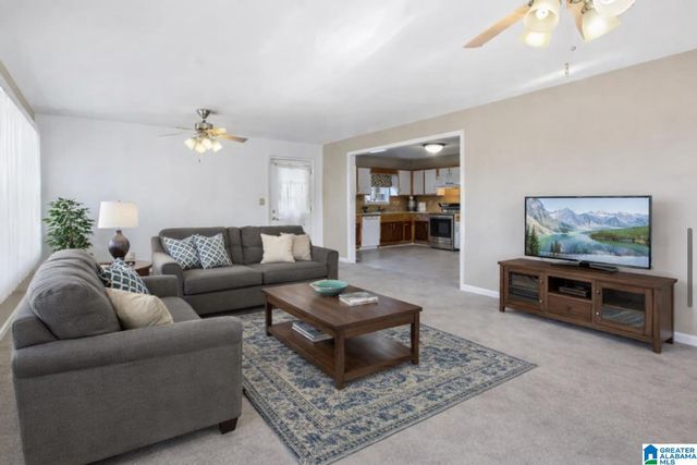 28 WHITE SPRINGS ROAD, Warrior, AL 35180