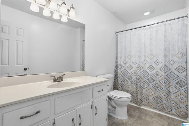 28 WHITE SPRINGS ROAD, Warrior, AL 35180