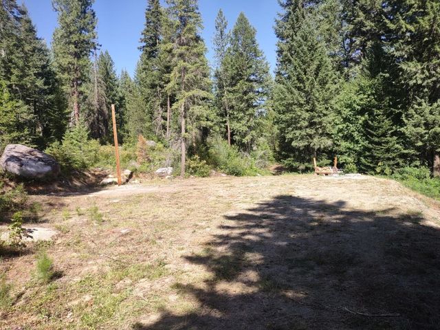 32 Granite Ct, Newport, WA 99156