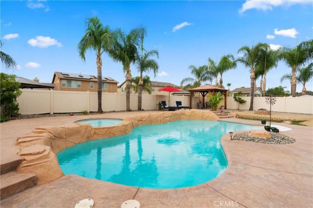 1448 Palermo Drive, Perris, CA 92571