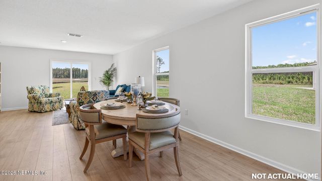12124 YEW TREE Road, Jacksonville, FL 32218