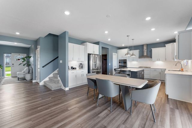 771 Spancil Hill Ridge Drive, Woodbury, MN 55129