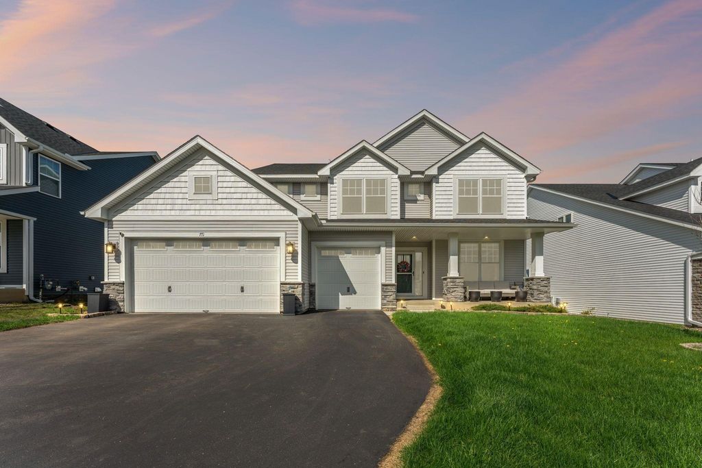771 Spancil Hill Ridge Drive, Woodbury, MN 55129